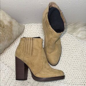 Zara Tan Suede Block Heel Boots